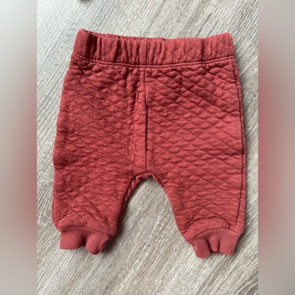 Boy’s Rocketship Sweatsuit - Picture 3 of 7